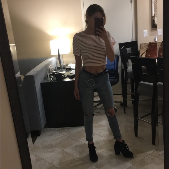 Boohoo Light Pink Crop Top - Picture 4 of 4